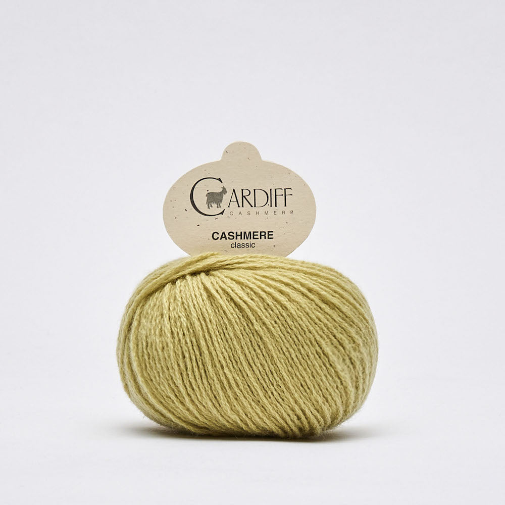 Cashmere Classic fra Cardiff Cashmere i lys gul grøn.