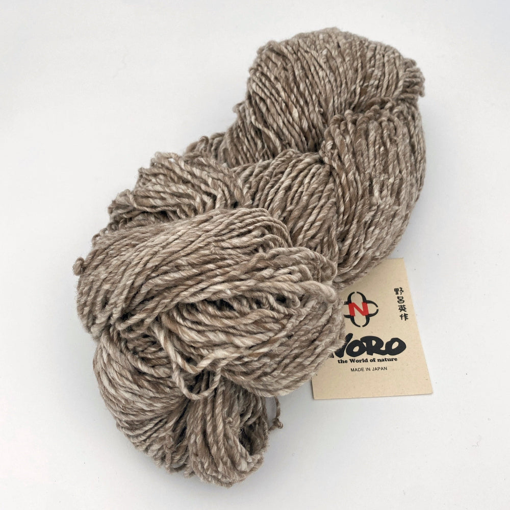 Noro Haunui Silk farve 123, japansk garn, merino og mulberry silke