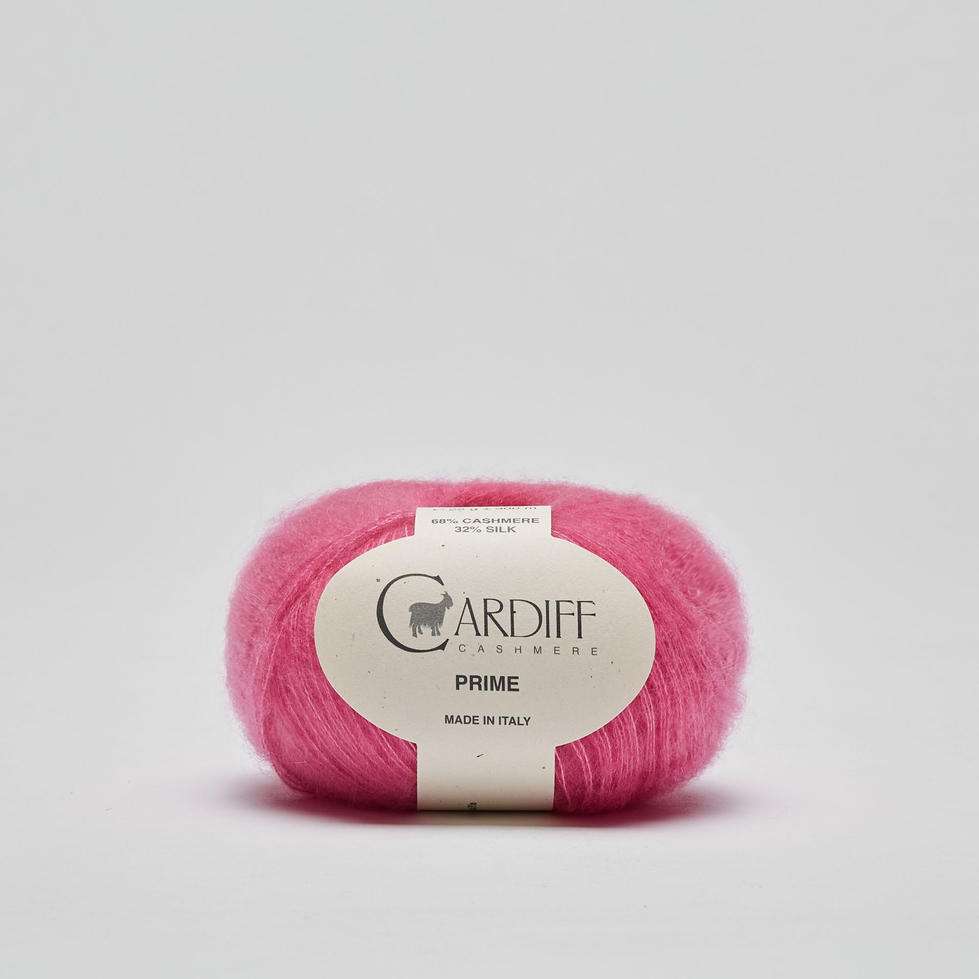 Prime fra Cardiff Cashmere i pink. Børstet cashmere og mulberry silke. Et godt alternativ til mohair.