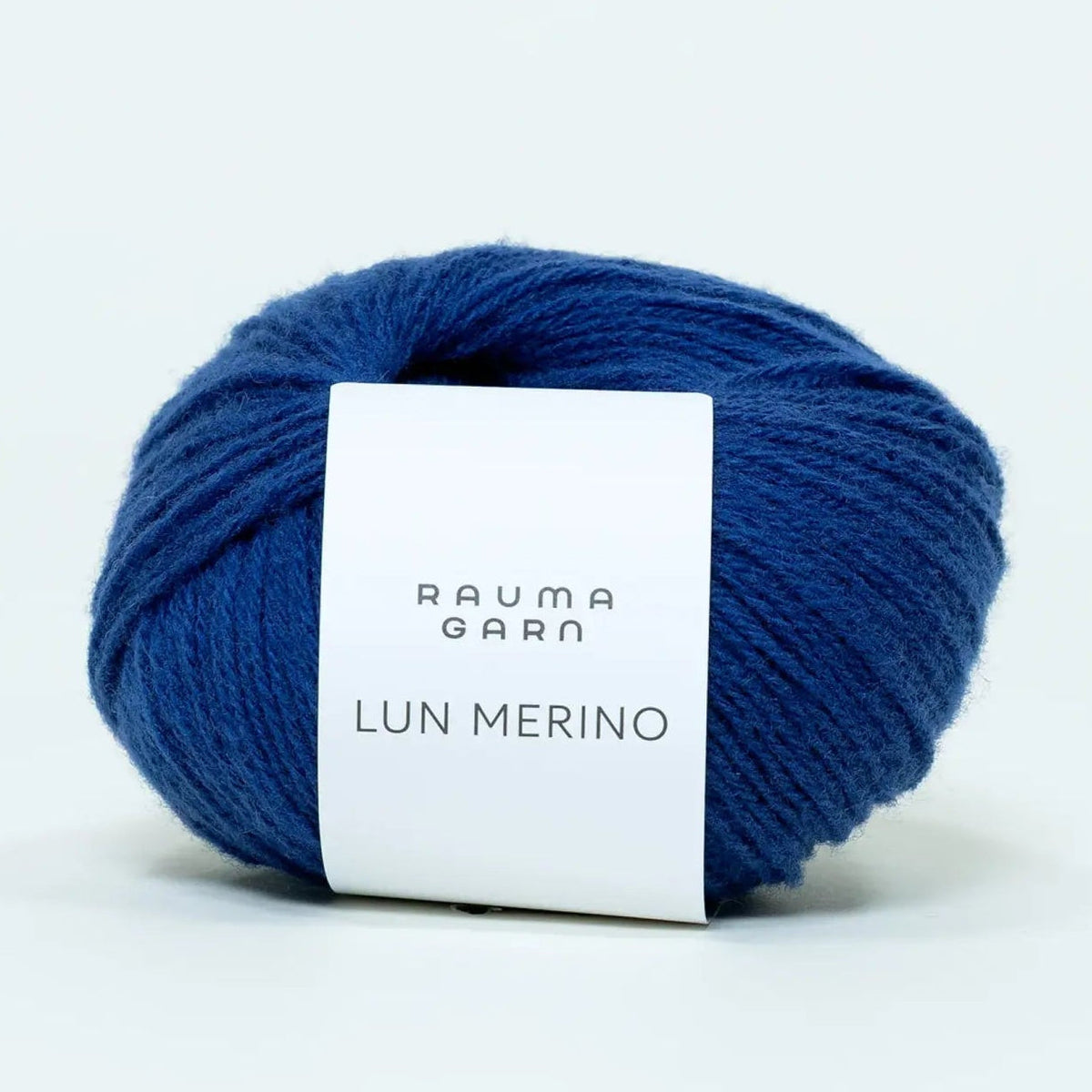 Lun Merino fra Rauma i Dyb Blå