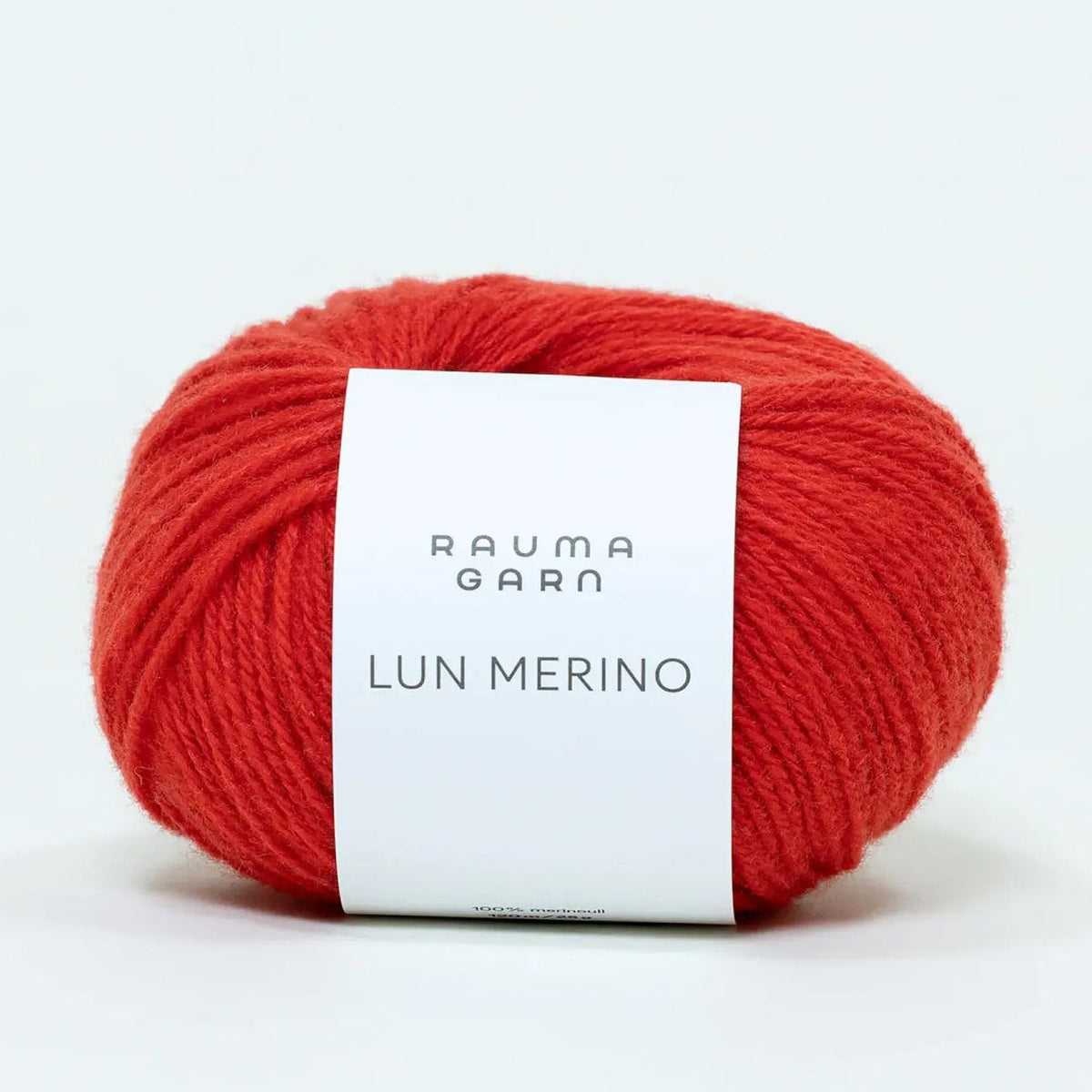 Lun Merino fra Rauma i rød