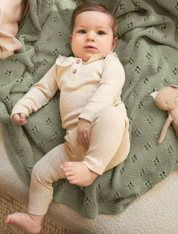 2406 Nr. 5 Kløverteppe