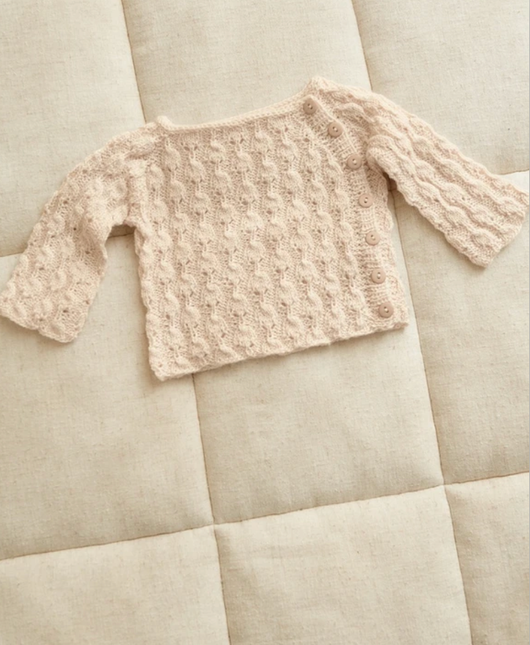 2413 Nr. 2 Lilja Cardigan, Diaper Pants, Bonnet & Tights