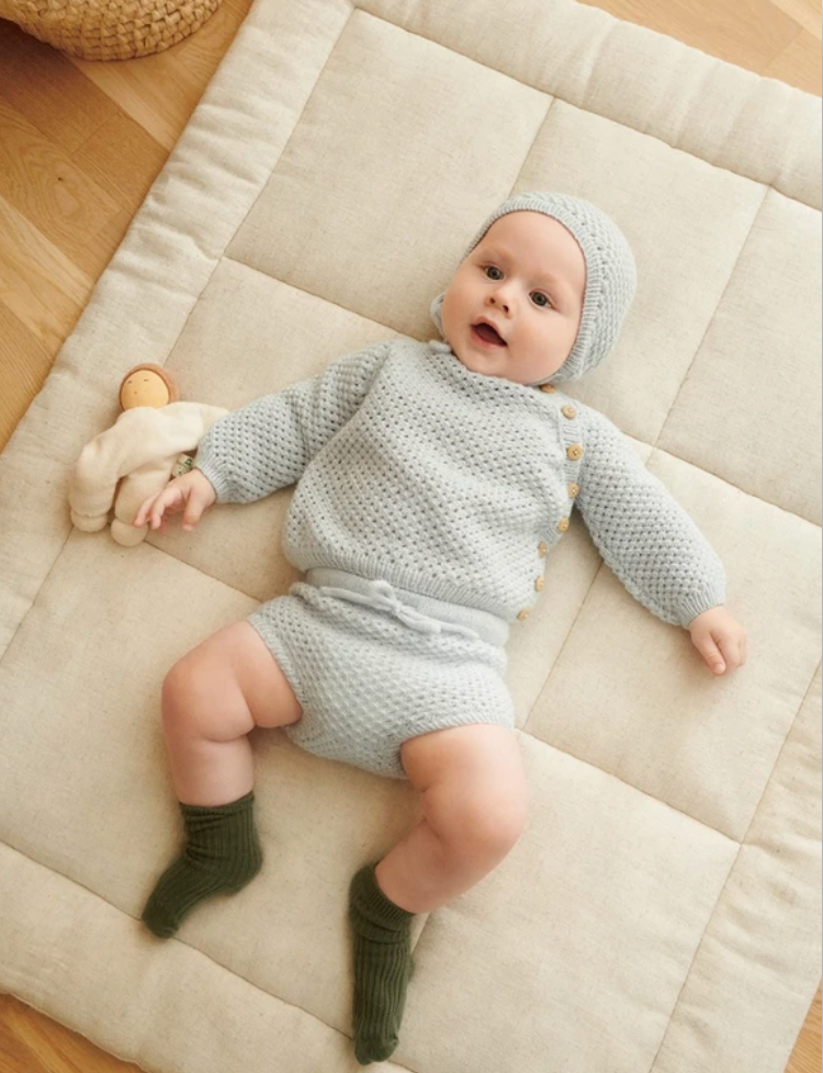 2413 Nr. 5 April Cardigan, Diaper Pants & Bonnet