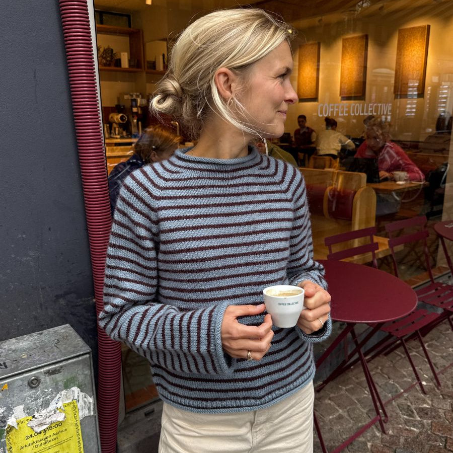 Frankie Sweater fra Petiteknit. Opskrift på dansk.