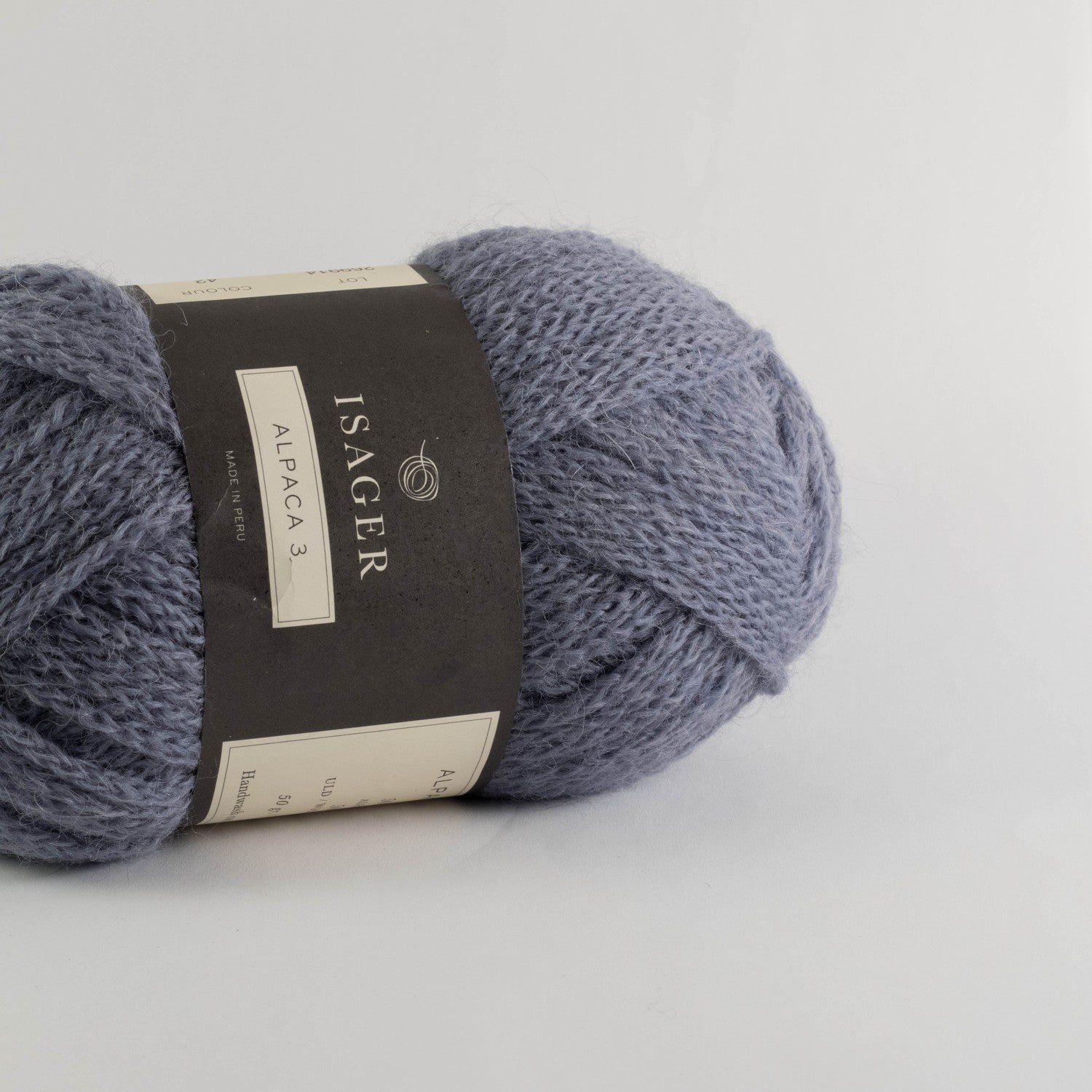 Isager alpaca 3, gråblå 50% uld og 50% alpaca.