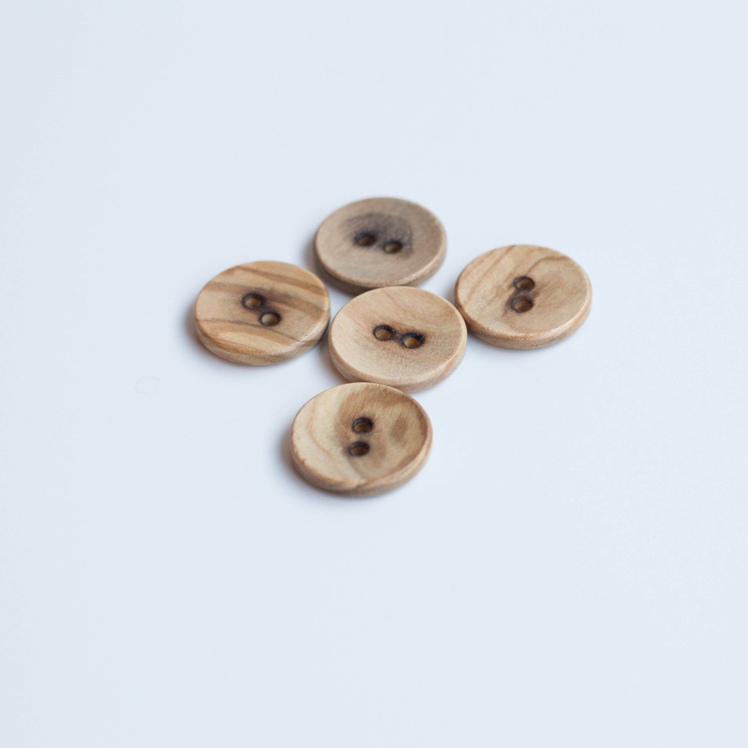 (K10) Træknapper, oliventræ - 20mm