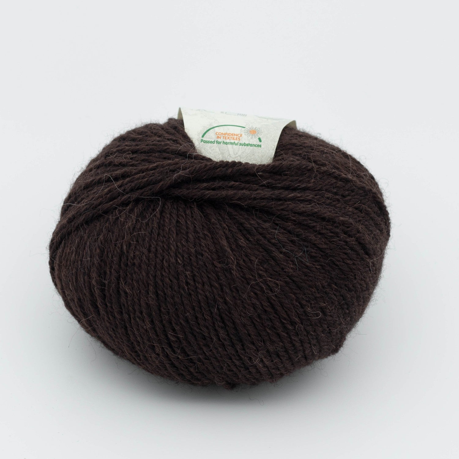 Lækkert merino og alpakka garn Pura Lana fra Gepard garn i mørkebrun