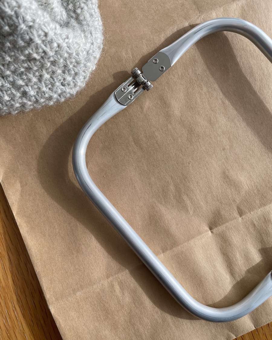 Frame til PetiteKnit Lille Clutch