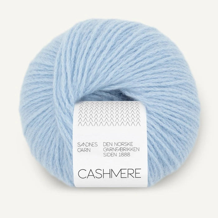 Sandnes Cashmere i lys blå