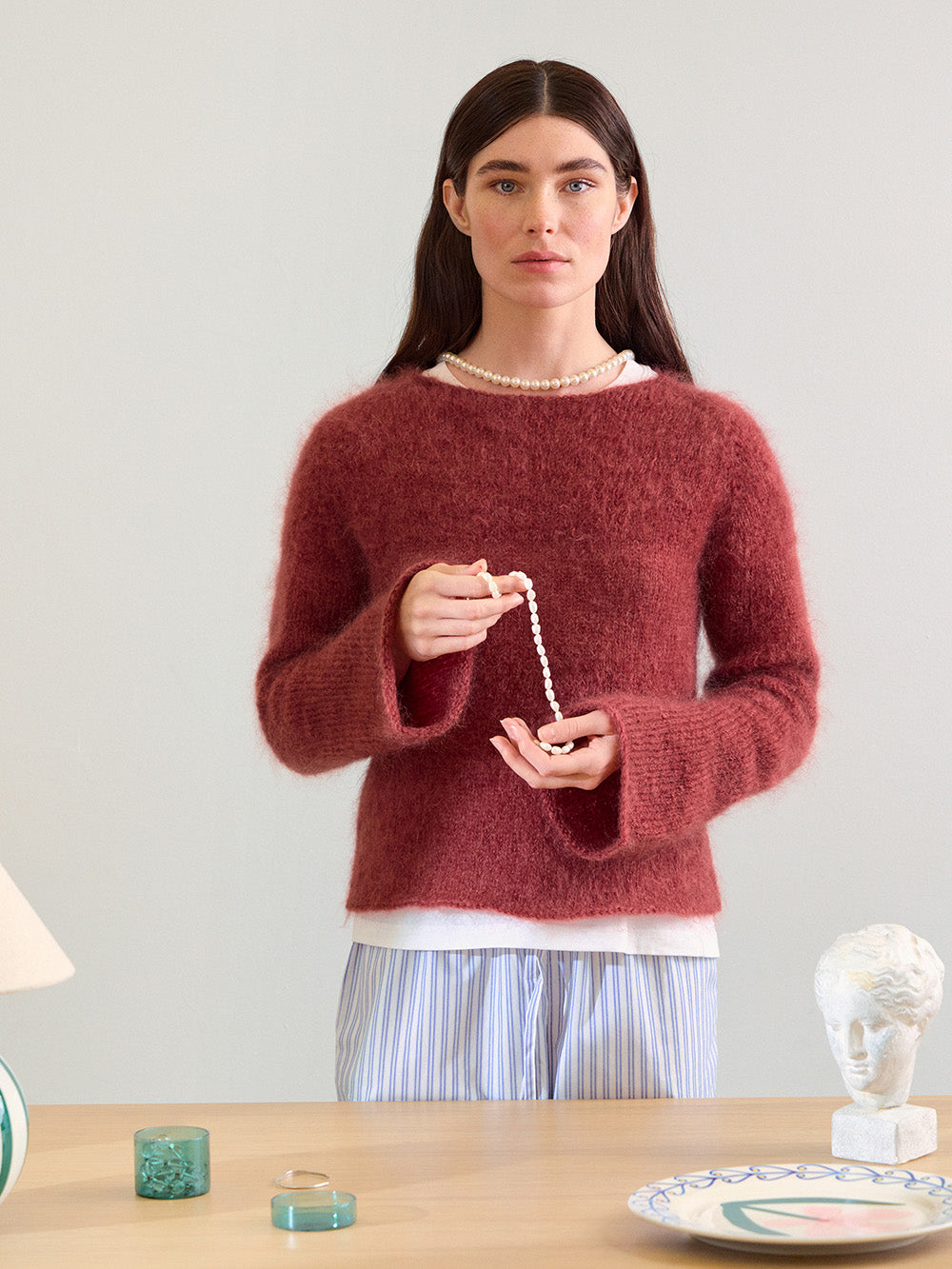 2602 nr. 4 Lyra Sweater