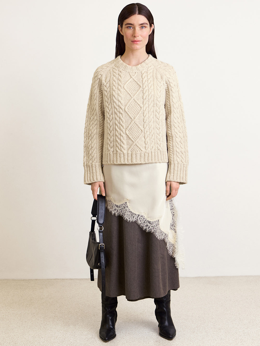 2602 nr. 8 Loom Sweater