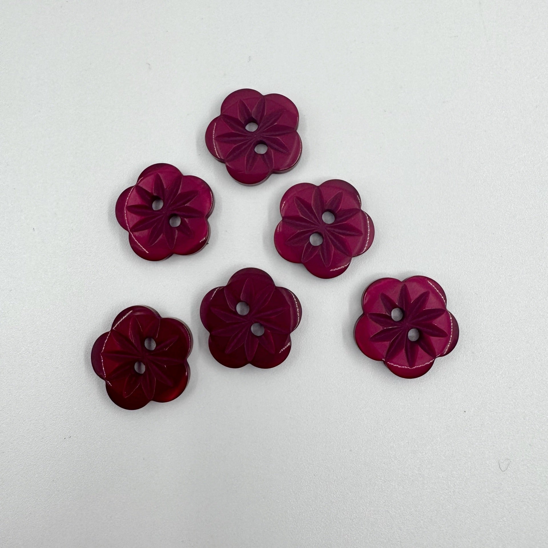 (K321) Blomsterknap bordeaux - 15mm