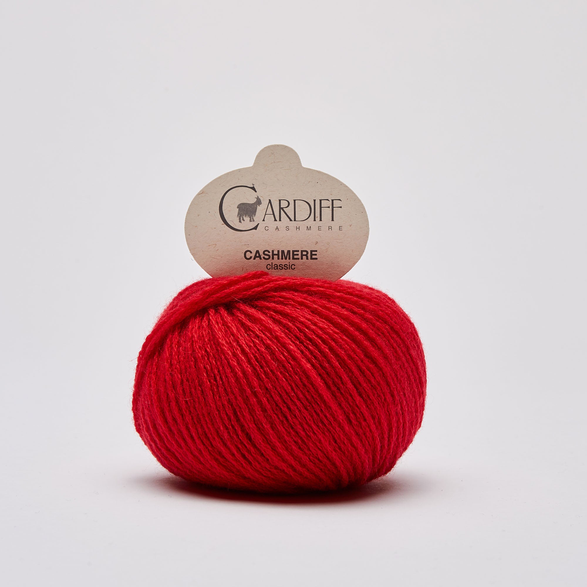 Red cashmere yarn 