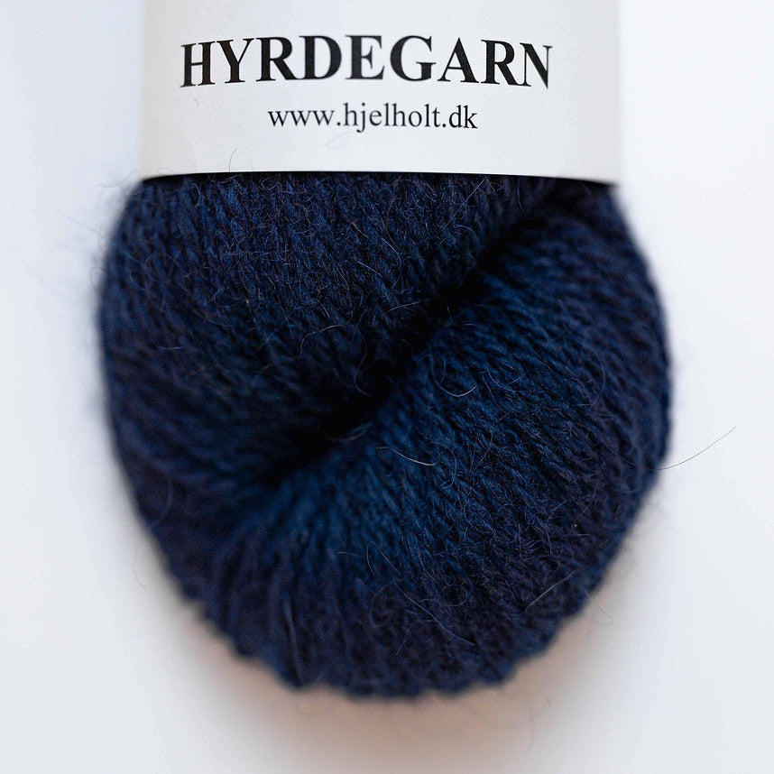 Hjelholt Hyrdegarn
