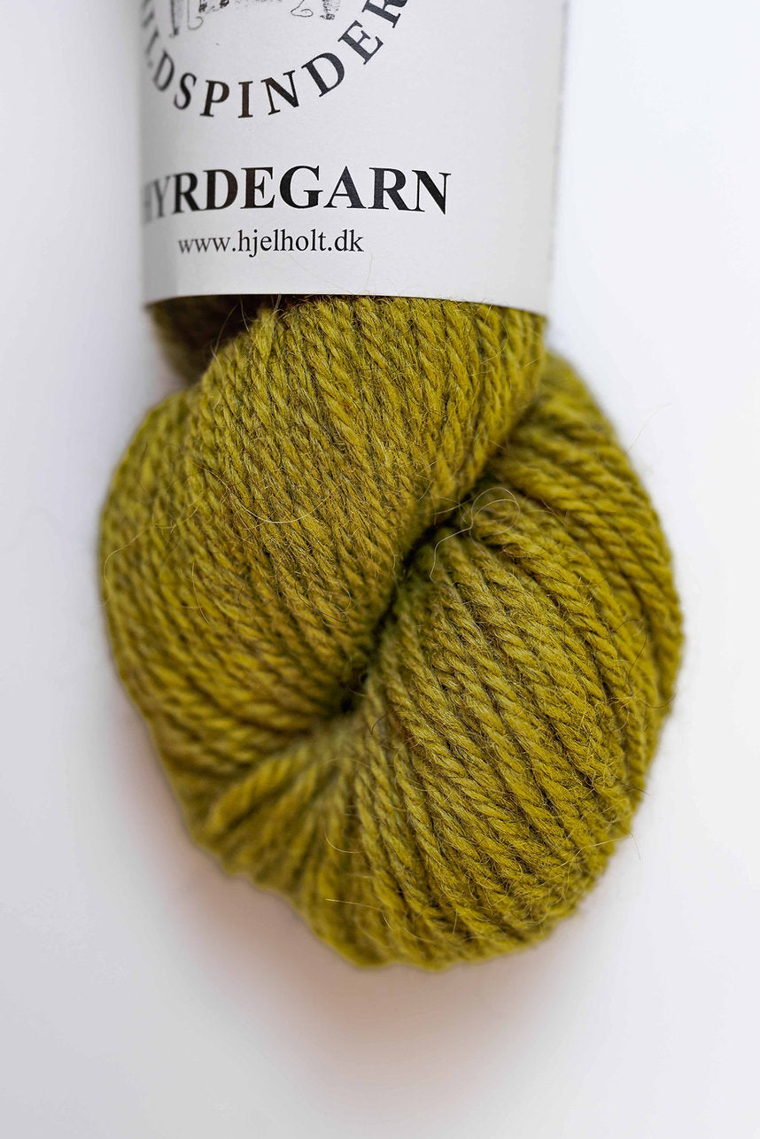Hjelholt Hyrdegarn