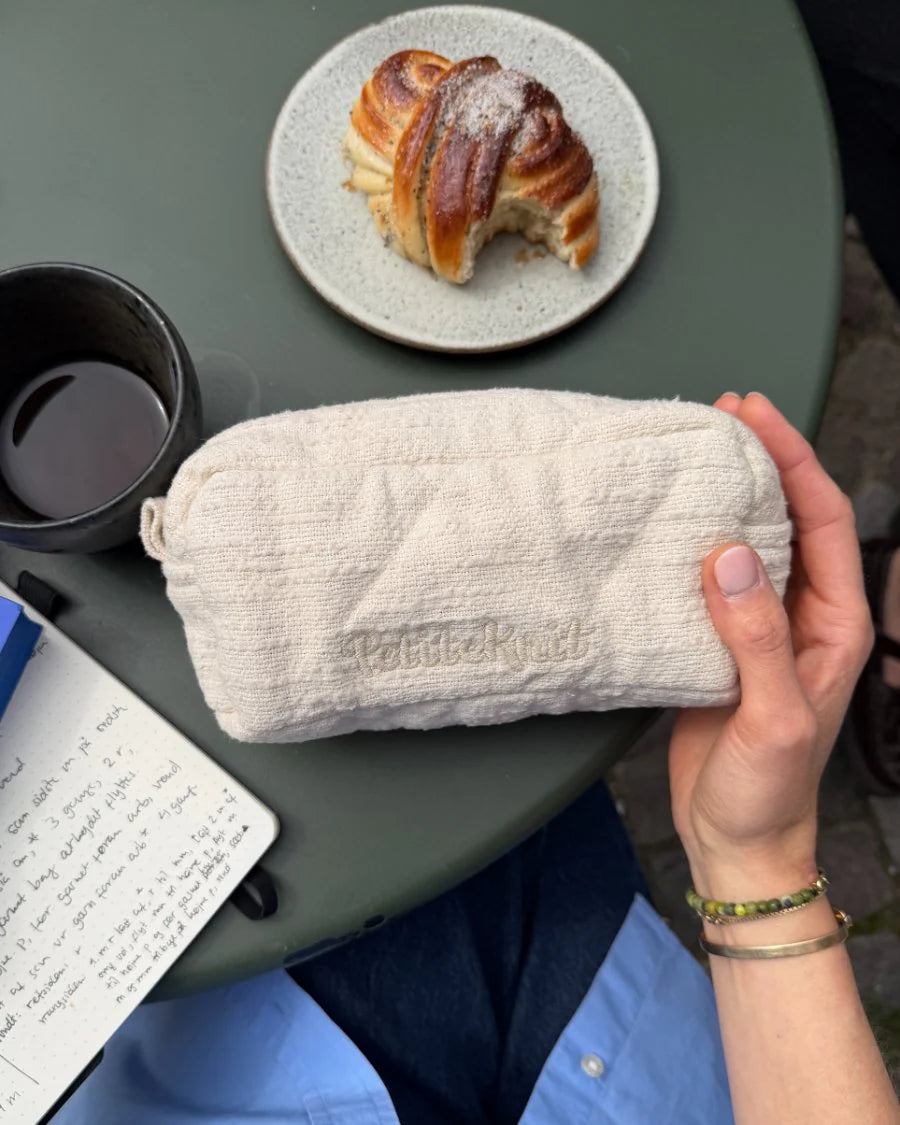 Knitter's Tool Clutch - Cloud