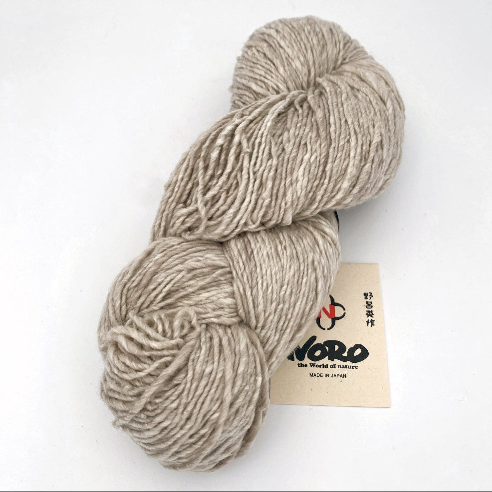 Noro Haunui Silk farve 120, japansk garn, merino og mulberry silke