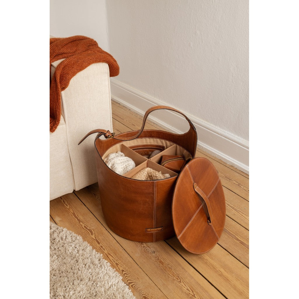 Re:Designed Låg til Project 27 (Walnut/Gold)