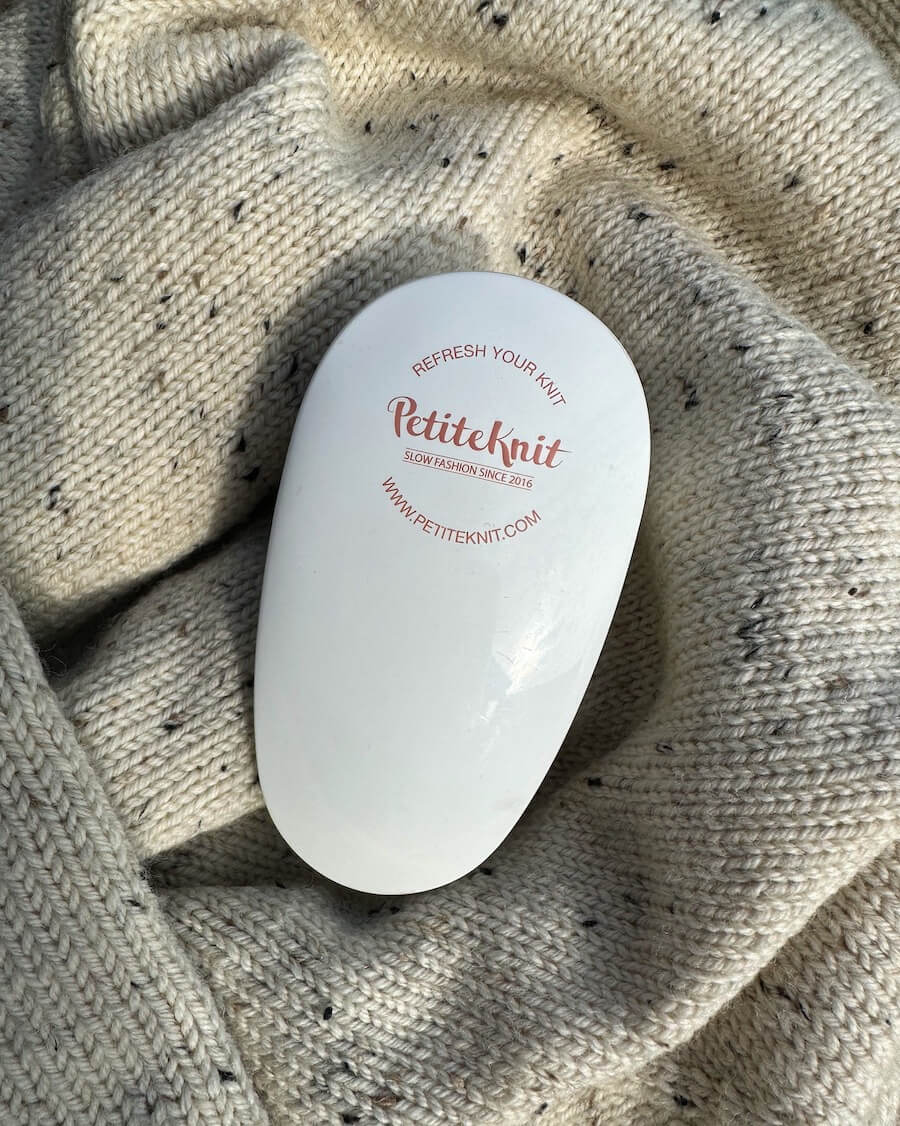 PetiteKnit Lint remover